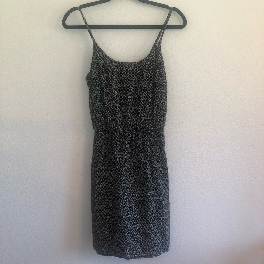 Old Navy Black Patterned Sun Dress